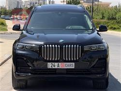 بی ئێم دەبڵیو X7